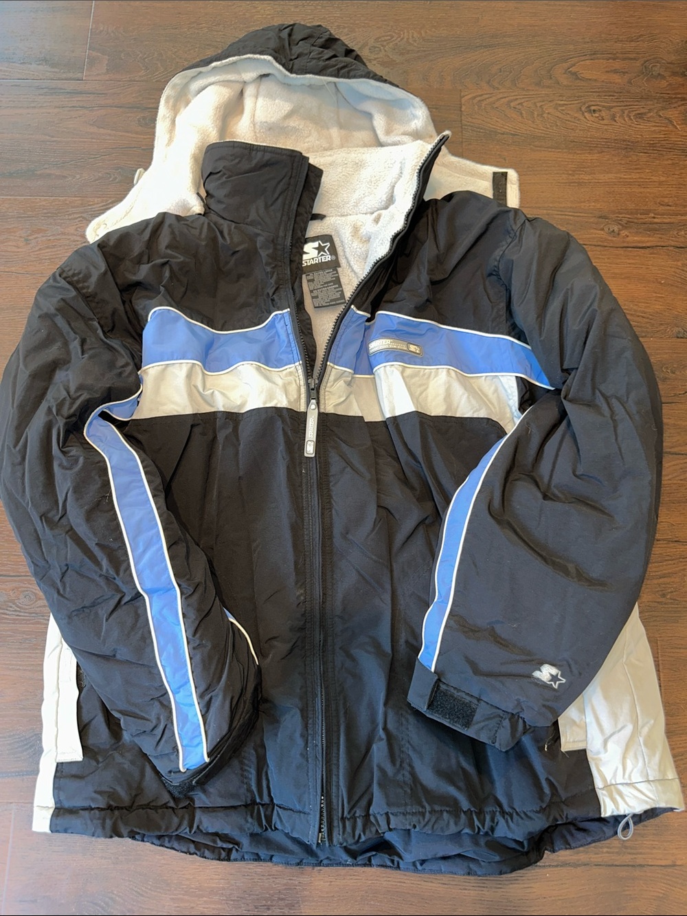 STARTER Jacket XL Black with Blue and White Grey Accents Button Hood
